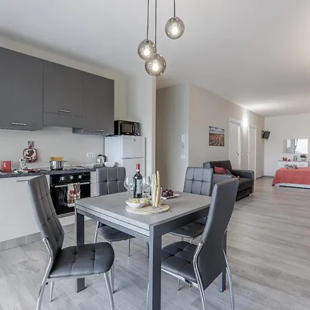 Siena Living Apartment Exterior photo